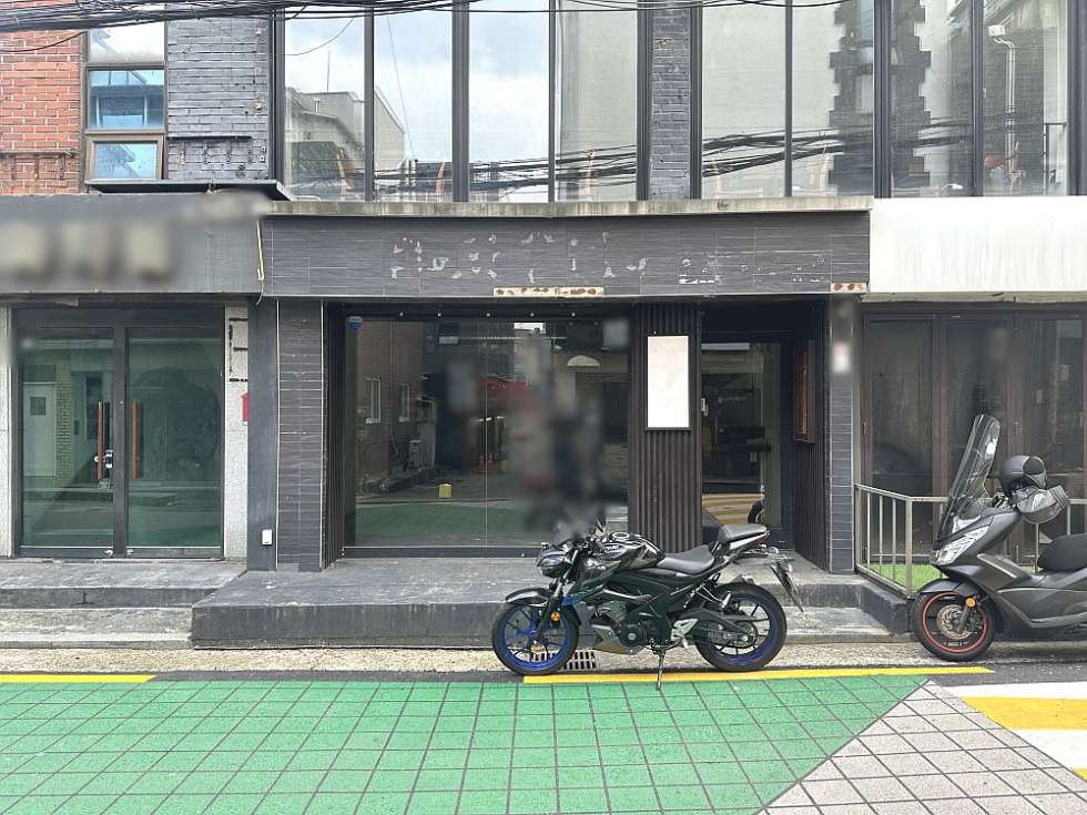서울 서대문구 창천동 [상가] 무권리 신촌 명물길 이면 1층 공실 월세 매물번호 15301 사진 4