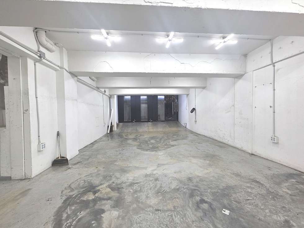 서울 마포구 서교동 [상가] 홍대 젠몬라인 이면 반지층 공실 월세 매물번호 16960 사진 4