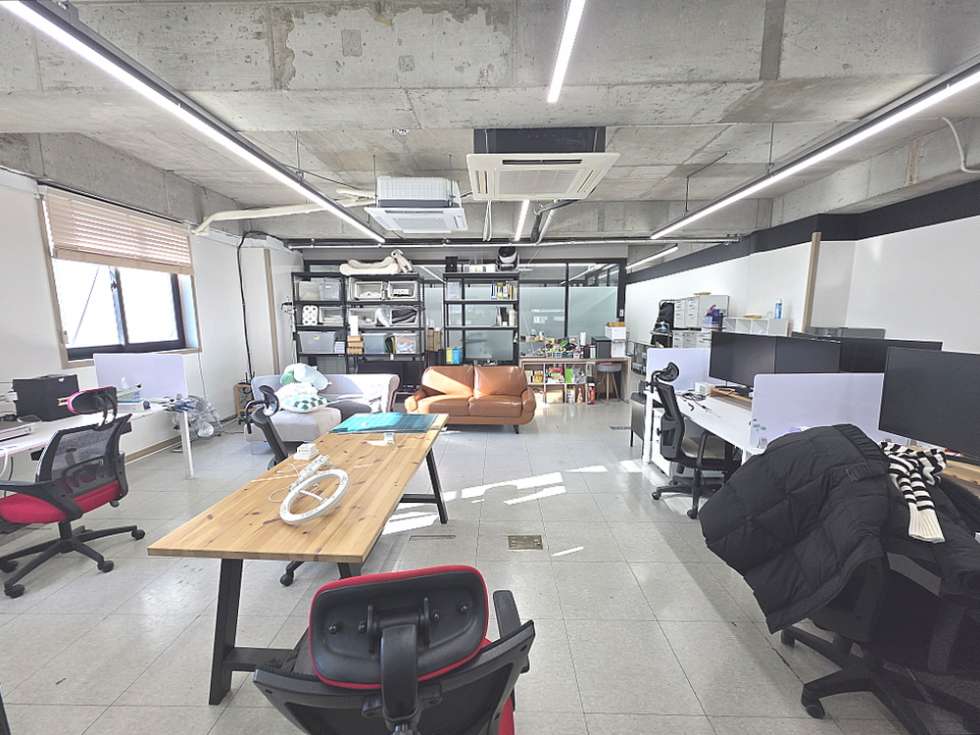 서울 마포구 연남동 [상가 사무실] 연남동 연트럴파크 인근 대로변 고등학교상권 3층 월세 매물번호 16969 사진 4