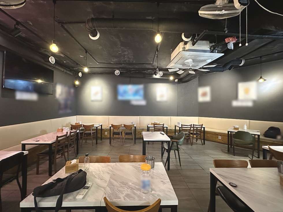 서울 마포구 노고산동 [상가] 신촌역 역세권 배후수요 탄탄한 입지 대로변 1층 치킨집 월세 매물번호 14965 사진 4