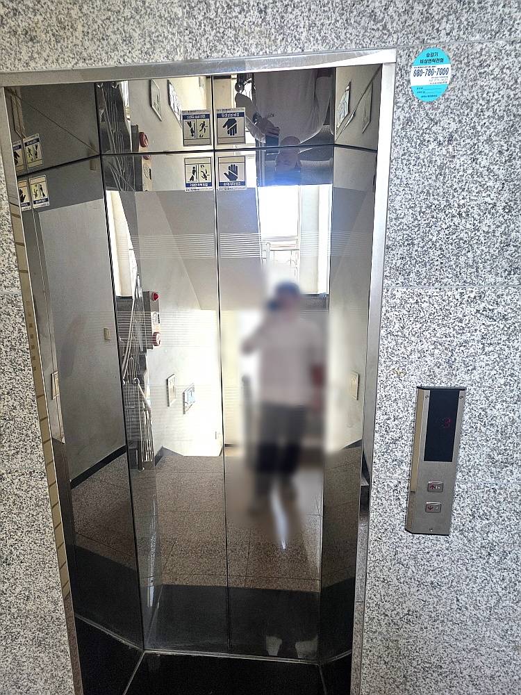 서울 마포구 망원동 [상가 사무실] 망리단길 인근 도로변 컨디션 깔끔 3층 월세 매물번호 17355 사진 6