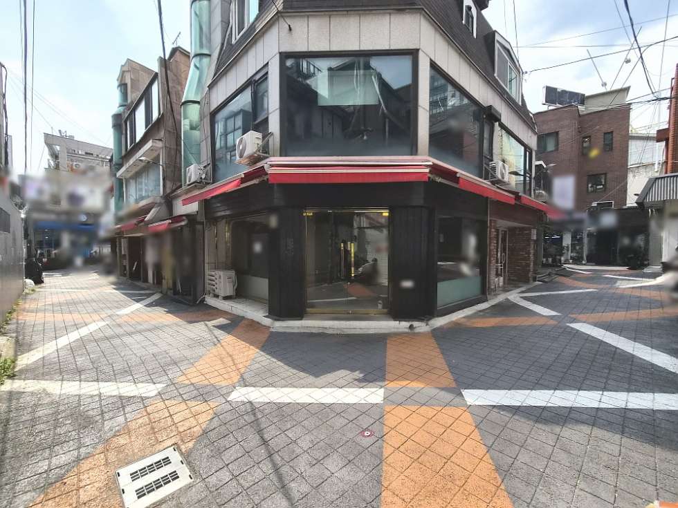 서울 서대문구 대현동 [상가] 이대 정문 인근 골목상권 코너 건물 1층 월세 매물번호 17945 사진 5