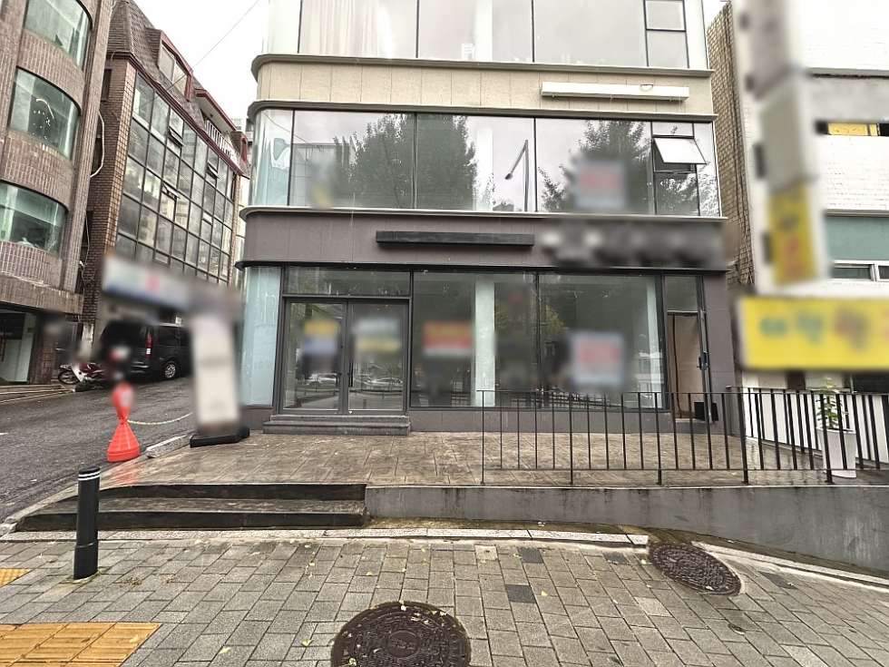 서울 서대문구 북아현동 [상가] 무권리 이대역 아현역 사이 대로변 통유리 2층 공실 월세 매물번호 15427 사진 6